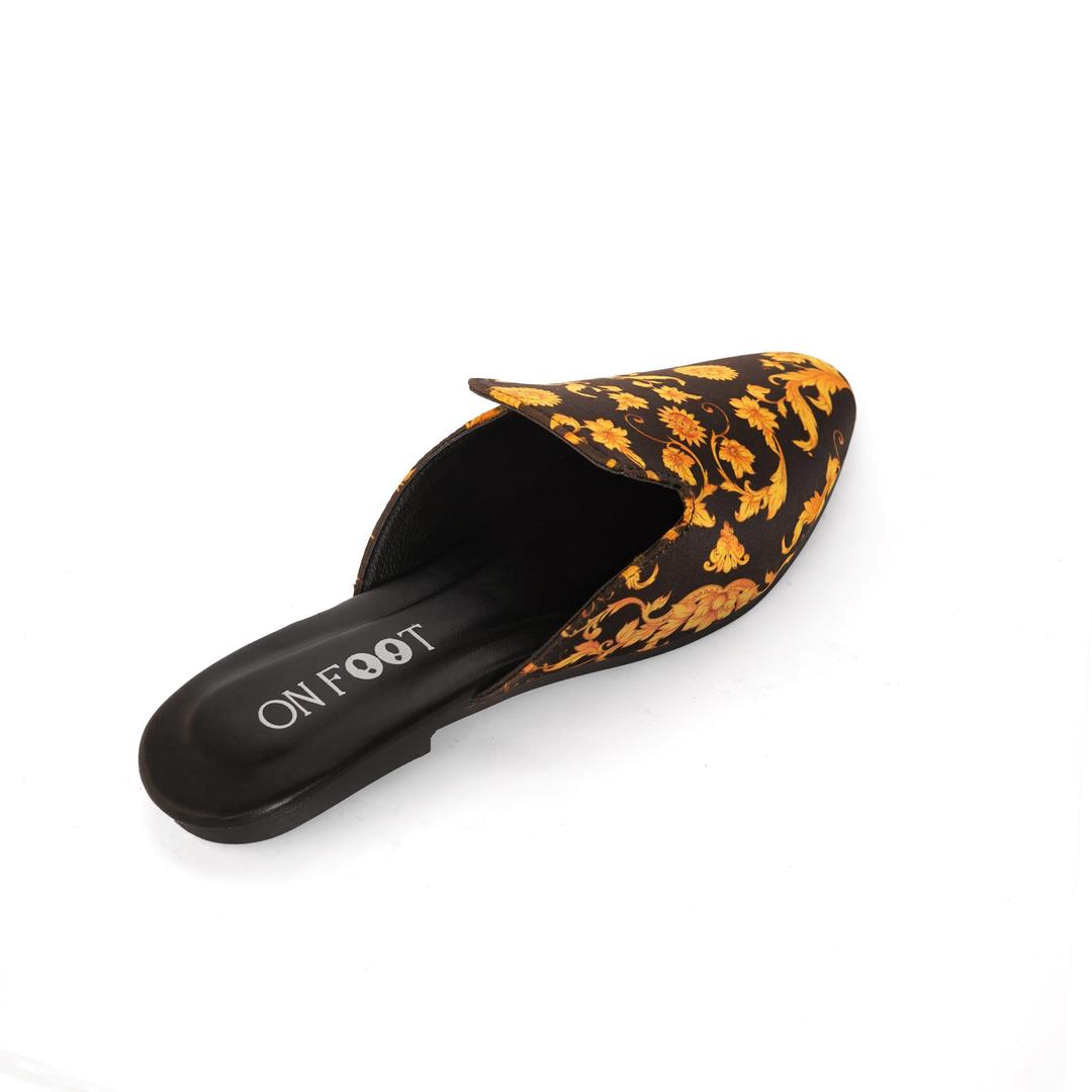 GlamHive™ Black Printed Fabric Mules – Chic Style & Effortless Comfort for Every Occasion
