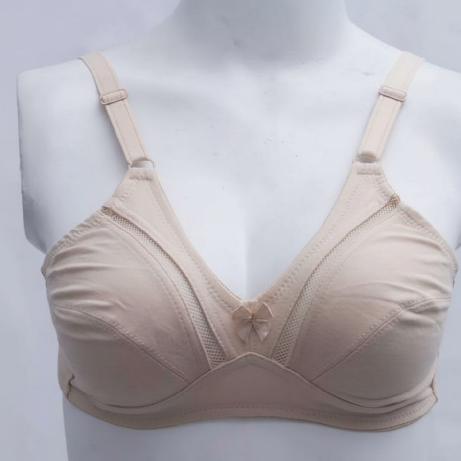 🔥 Beige Lycra Sports Bra – Flex, Breathe &amp; Conquer Every Move 🔥