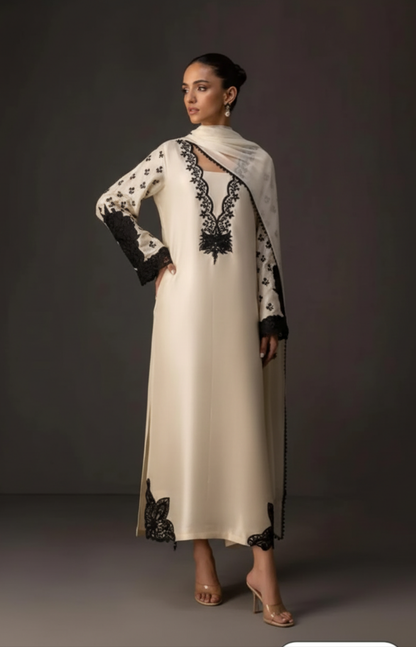 Beige Shamoz Silk 3-Piece Suit – Digital Print Shirt, Trouser & Dupatta