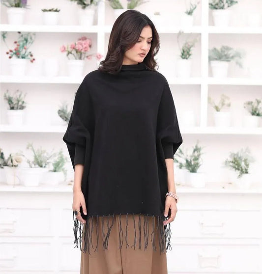 "✨Black Cozy Fleece Poncho – Warm, Chic & Ready-to-Wear!✨"