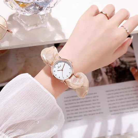✨ "Elegant Women’s Bracelet Watch – Stainless Steel Luxury + FREE Delivery"