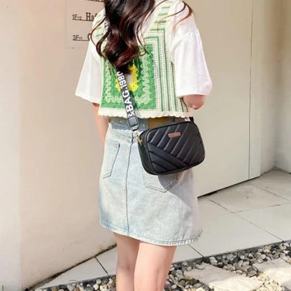 ✨ "Trendy Textured Crossbody Bag – Minimal Style, Maximum Charm + FREE Delivery"