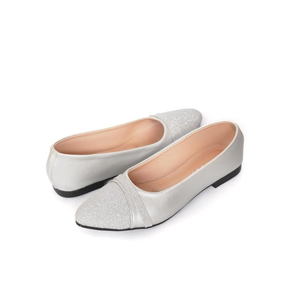 GlamHive™ Silver Textured Pumps – Elegant Shine, Premium Comfort & Everyday Style