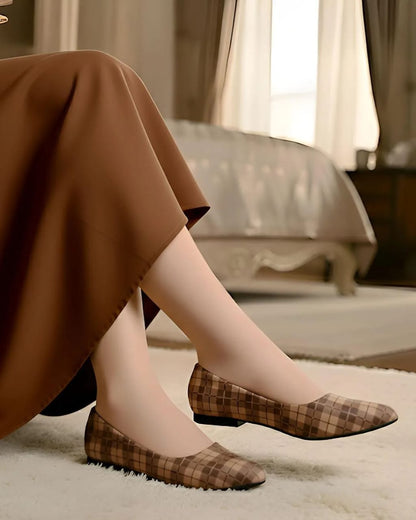 GlamHive™ Brown Printed Pumps – Elegant Design, Perfect Comfort & Everyday Sophistication