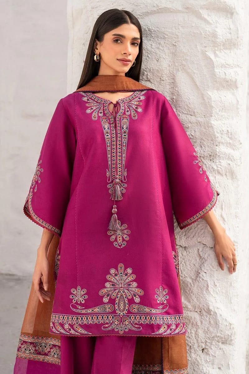 Elegant Pink Embroidered Dhanak 3-Piece Suit – Winter Luxe Edition